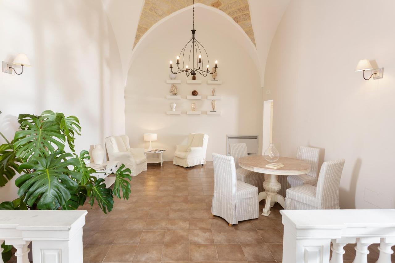 לינה וארוחת בוקר ראקאלה Don Alfonso Dimora D'Epoca מראה חיצוני תמונה